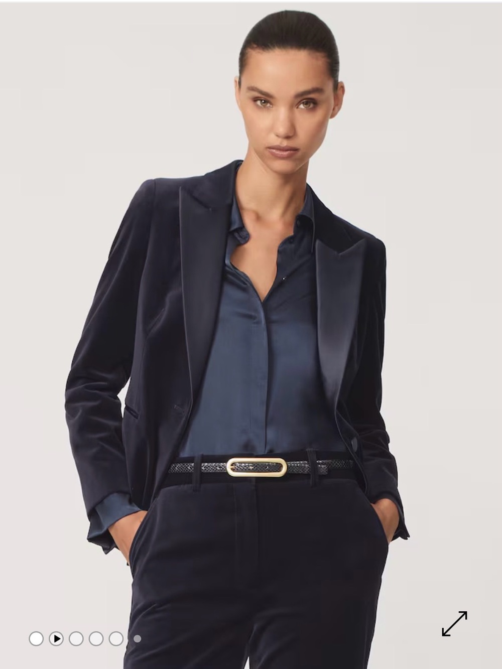 NWT Reiss Verda Velvet Tuxedo Blazer in Navy, US 6